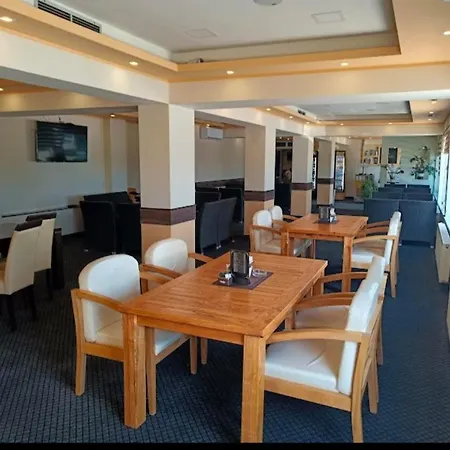 I Restoran Ana 3*